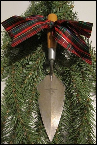Xmas trowel